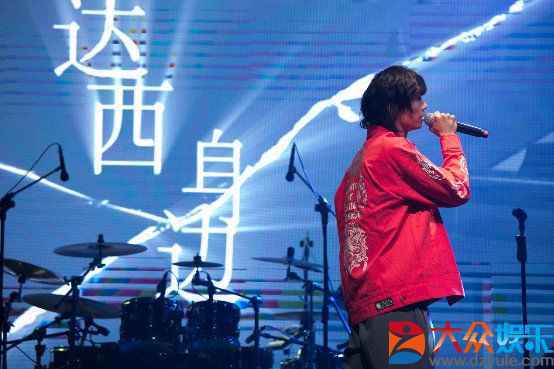 滚石携手千千音乐燃爆寒冬：翻滚吧，星势力