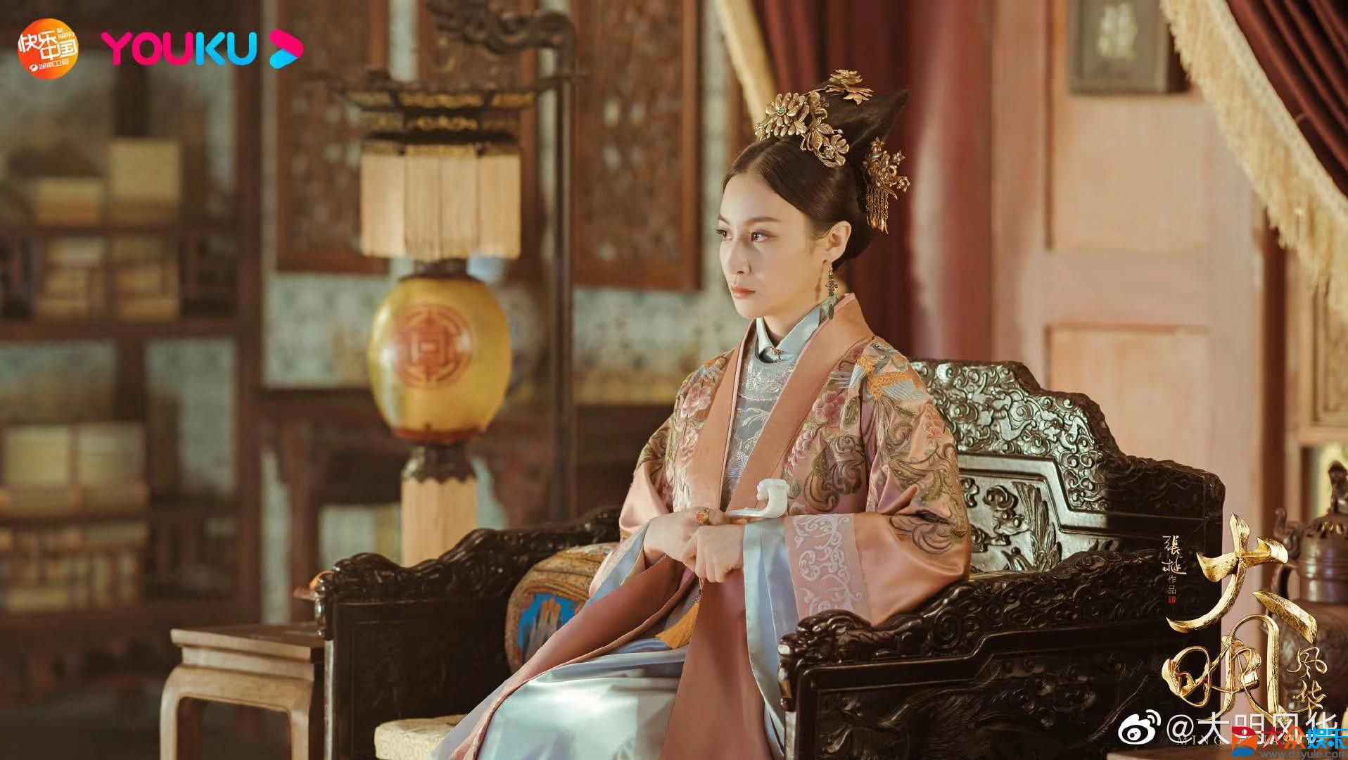 青年演员隆妮参演年度古装剧《大明风华》，与俞灏明演绎不一样的皇室夫妻！