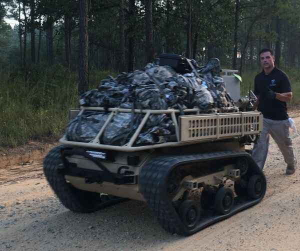 美陆军计划装备新型无人车辆助士兵减轻作战负重