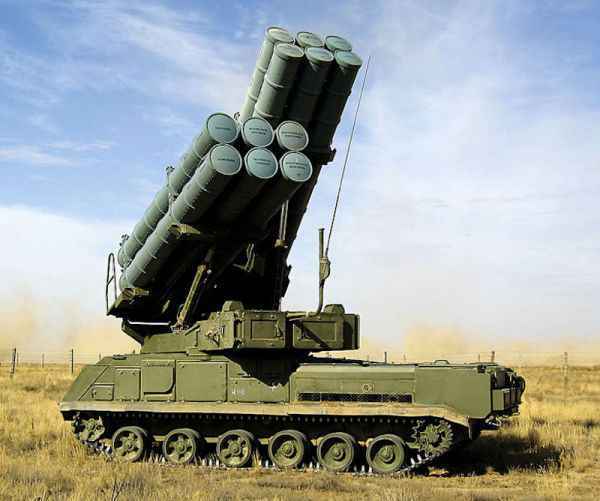 俄中部军区装备“山毛榉”防空系统 可攻击空中及地面目标