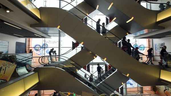 香港入境团游客暴跌九成 不少宾馆价格跌破200港