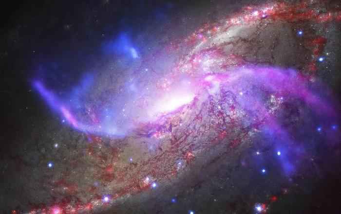 NASA公布银河“美照”:2300万光年外的星系烟火