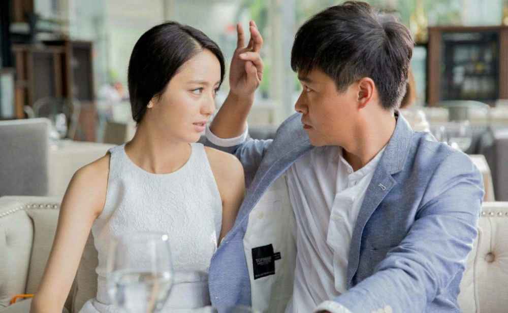 曝佟丽娅陈思诚已签离婚协议 两人分居不见面