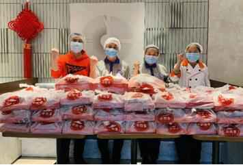 众志成城 人间有暖 百胜中国为武汉部分重点医院医护人员供应爱心餐点