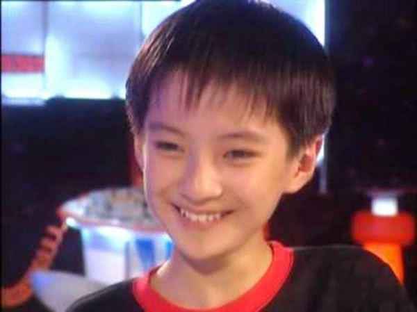 丁凯乐当爸了是真的吗 快乐星球丁凯乐个人资料老婆是谁孩子照片曝光