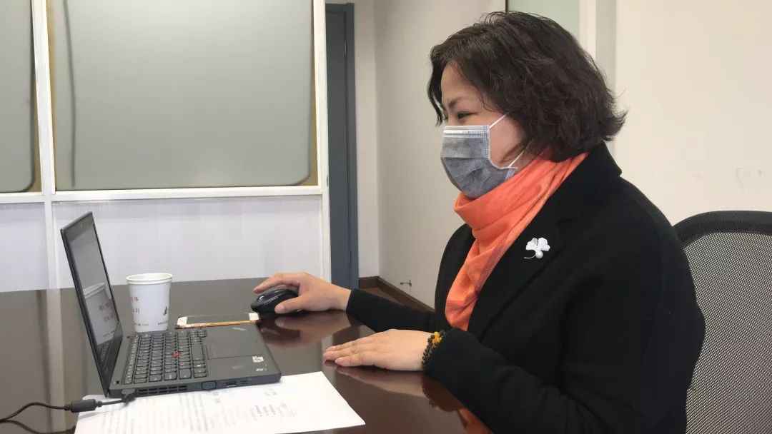 直播课试上线，9门网课向社会免费开放