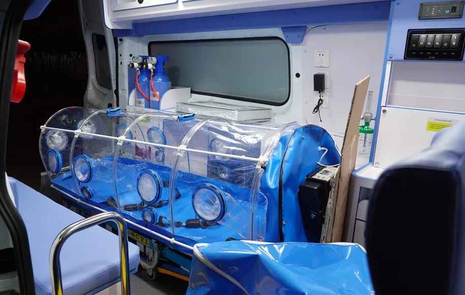 与时间赛跑10台捐赠负压救护车下线交付 紧急驰援火神山、雷神山