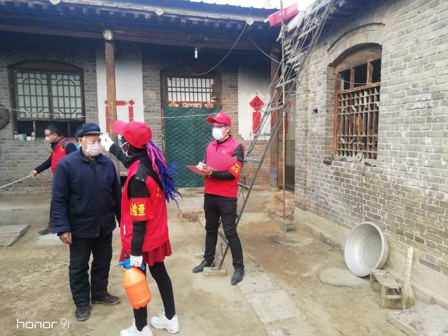 河北非洲媳妇吉娜：“我也是一名抗疫志愿者”
