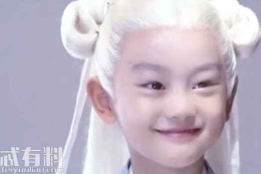 枕上书白滚滚和东华什么时候相认 白滚滚的真身是什么