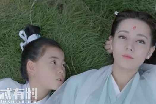 枕上书白滚滚和东华什么时候相认 白滚滚的真身是什么