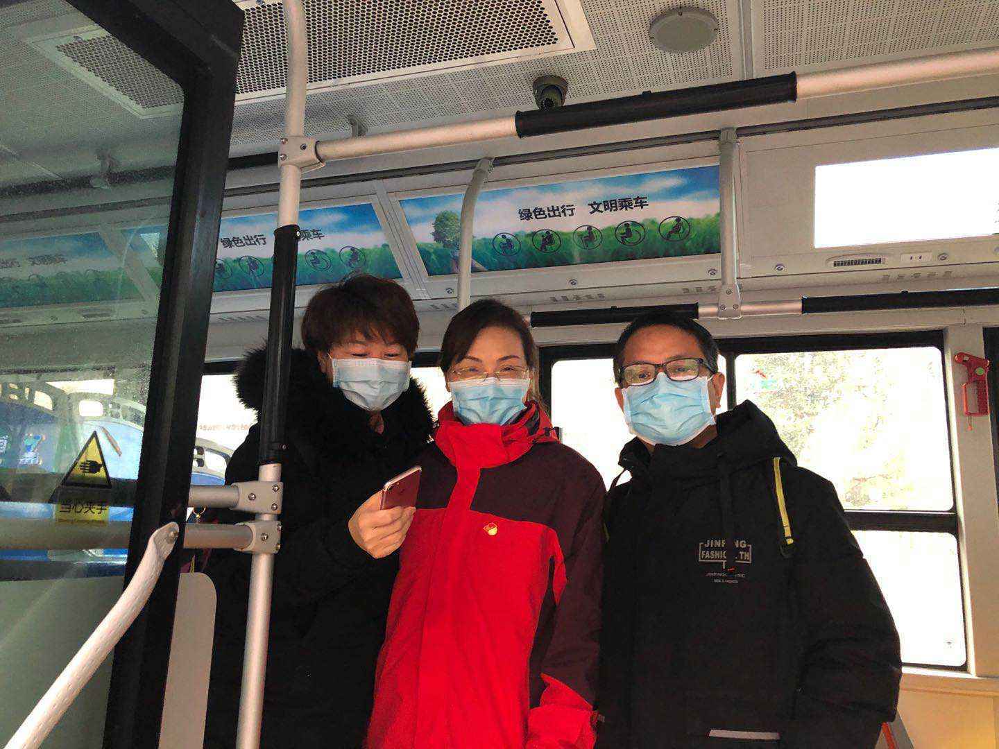 武汉5位危重症患者出院，怀念病中最暖回忆