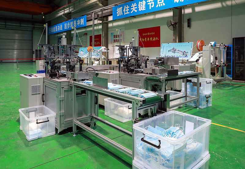 造飞机的航空工业出了口罩机、压条机