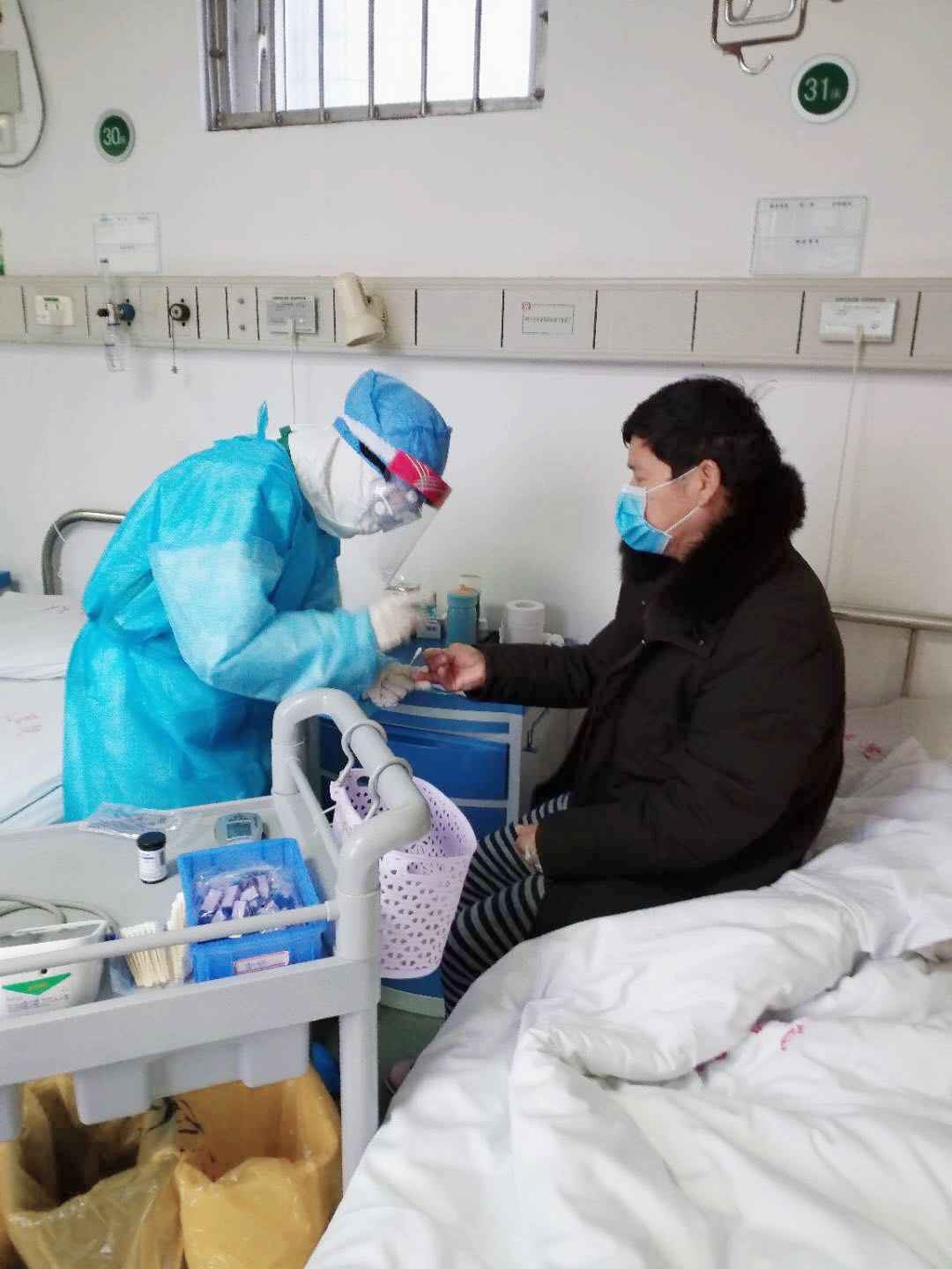 湖北航天医院最后一名患者治愈出院