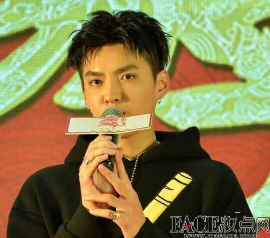 吴亦凡接受隔离是真的吗 吴亦凡接受隔离怎么回事