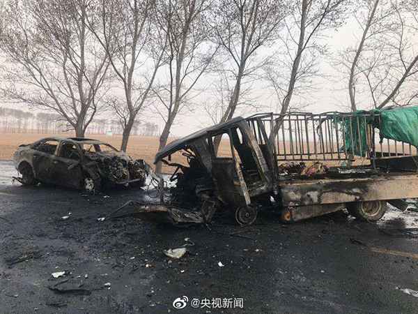 吉林乾安交通事故原因是什么 致11死5伤详细经过现场图官方最新回应