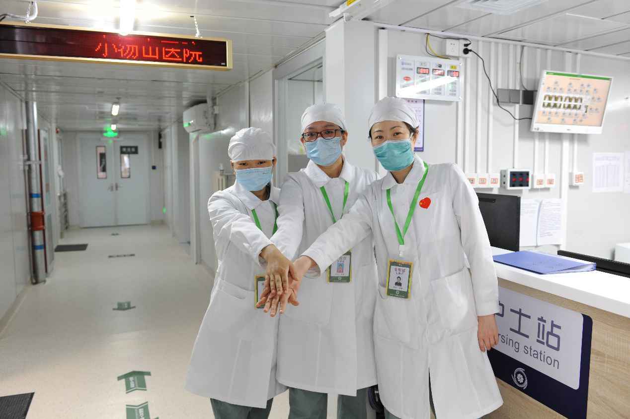 三朵护师“姐妹花”绽放在小汤山抗疫一线