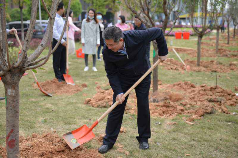 120余区县动起来，为新基建“安全底座”信创业湖南生态打call