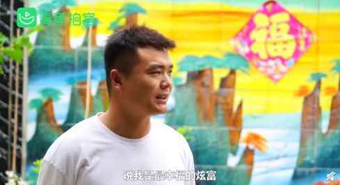 92岁奶奶骑三轮带30岁孙子兜风 现场图详情曝光令人感动