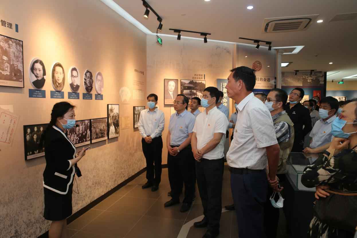 陕西省委科技工委机关举行弘扬“西迁精神”主题党日活动