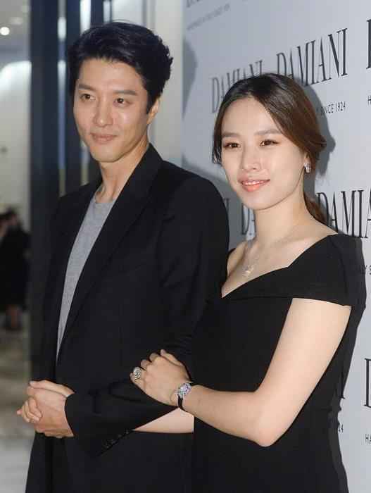 李东健赵伦熙离婚怎么回事 李东健赵伦熙离婚原因是什么