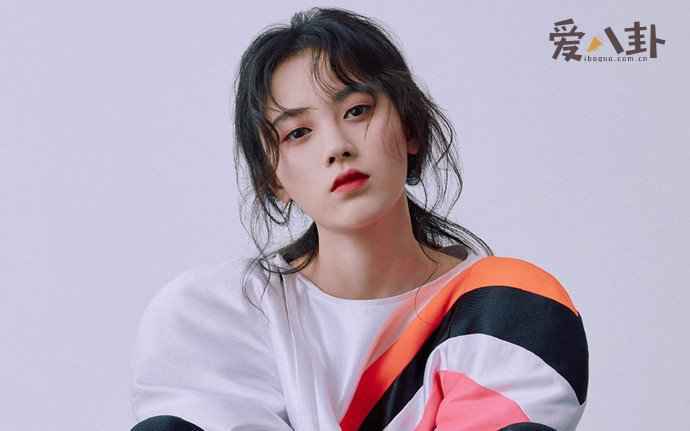 鞠婧祎戴口罩遭网友吐槽 鞠婧祎为什么被说做作