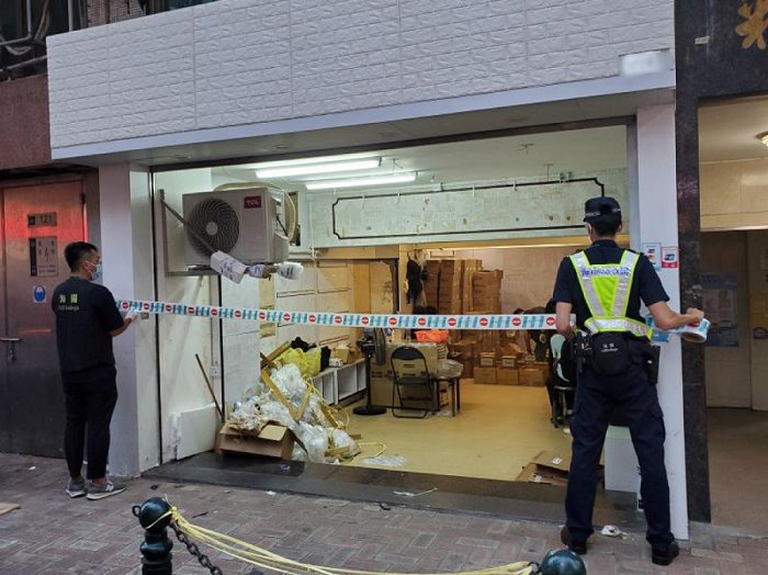 澳门海关打击水客活动 再捣水货店扣455万澳门元美妆产品