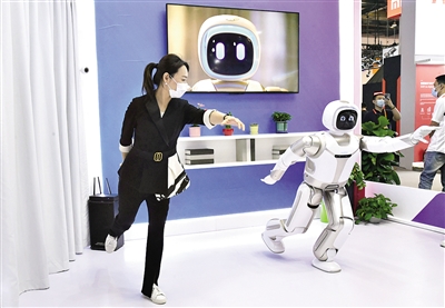  机器人产业全面加速展现中国科技潜力