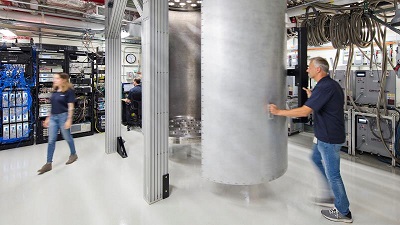 IBM公布研发路线图——1000个量子比特量子计算机或于2023年实现