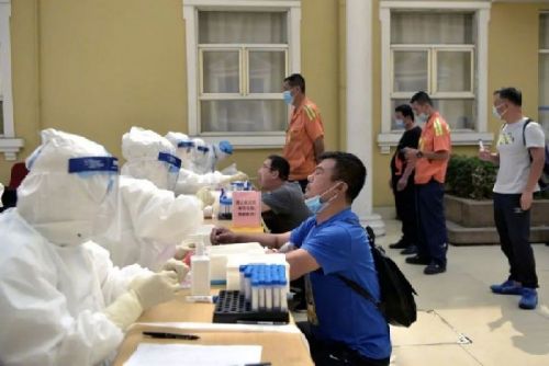 青岛港1.2万名员工核酸为阴性 第一时间启动应急预案