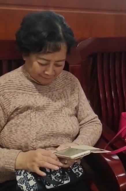 西游记里的观音扮演者,70岁还这么有气质,长相普通但很慈祥!