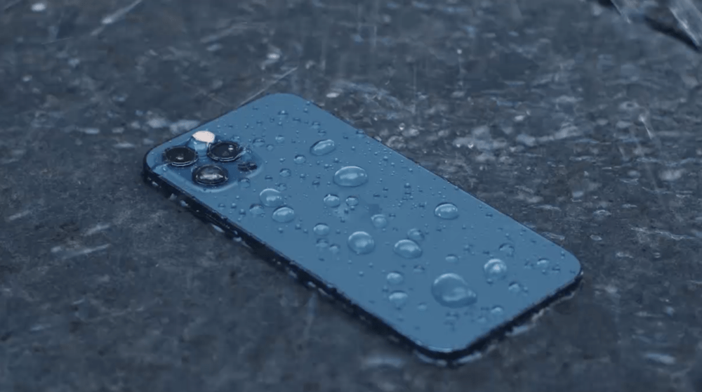 iPhone 12/12 Pro 一周体验:苹果的轻薄黑魔法