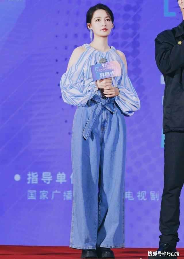 巅峰体重90斤的李沁,如今因为这条裤子变成120,选款太重要了