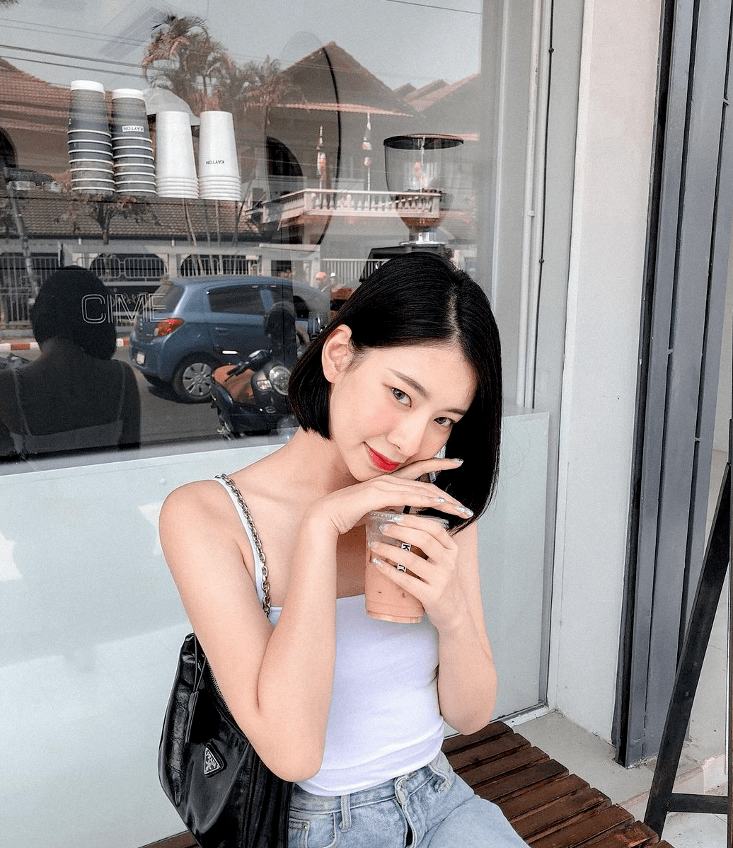 尴尬长度的发型,该如何选择造型