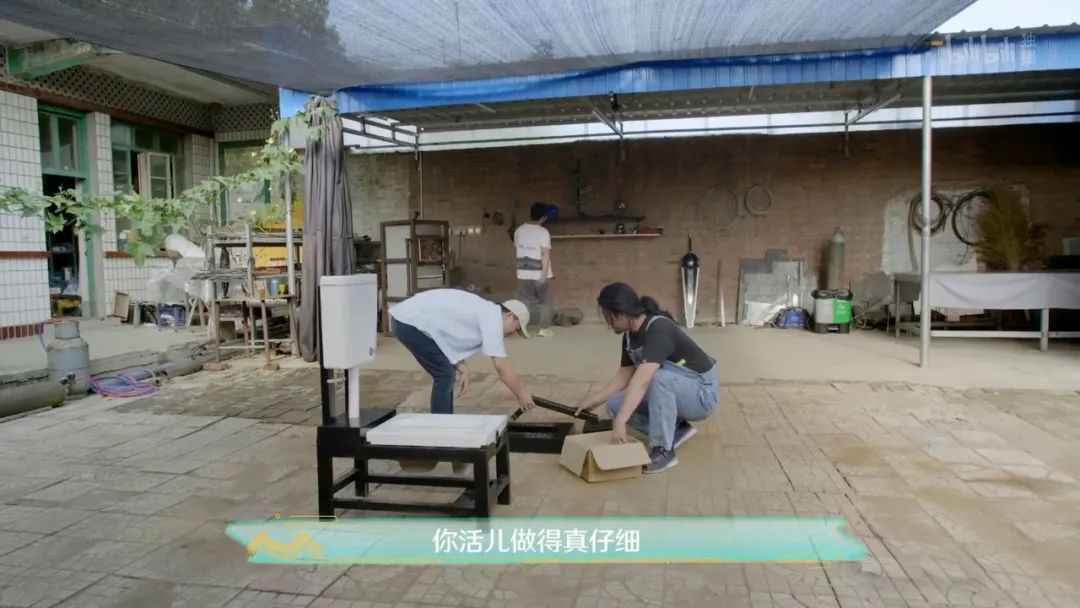 虐哭黄渤,频频作“恶”,却收获千万粉丝,被央视点赞,这个网红凭什么?