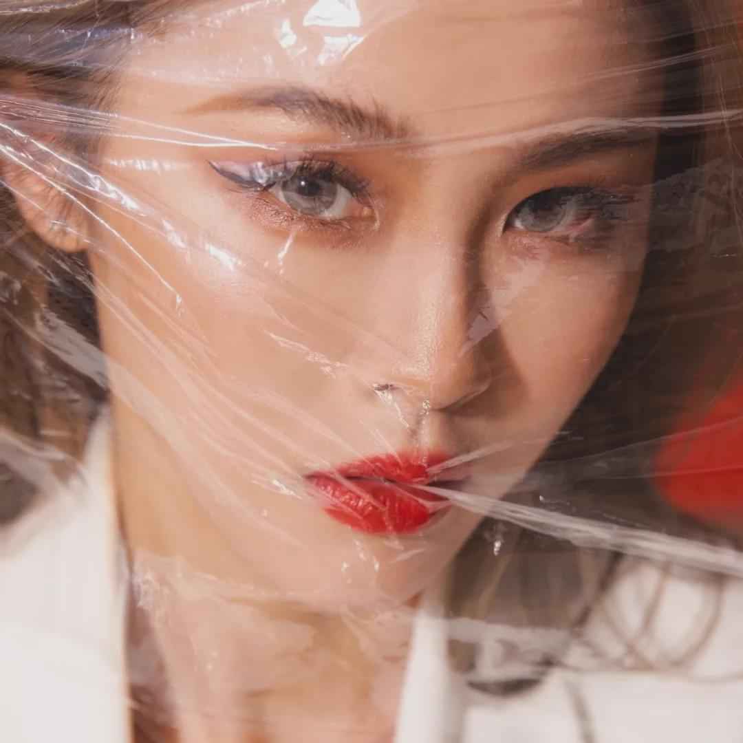新晋国货彩妆来了，霸气承包你的美！