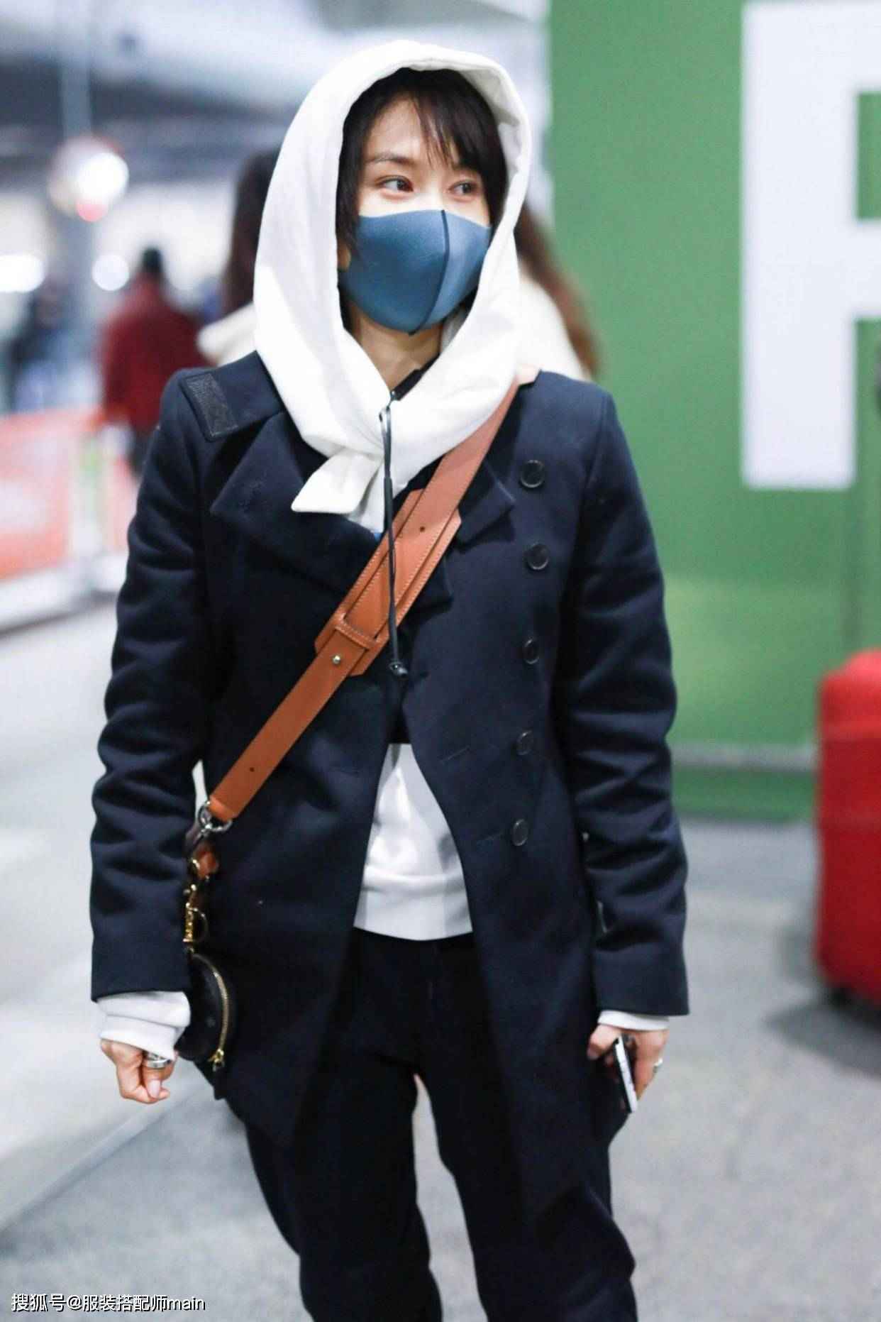 矮就不能穿大衣了吗？王子文的增高术了解一下，3招显高又时髦