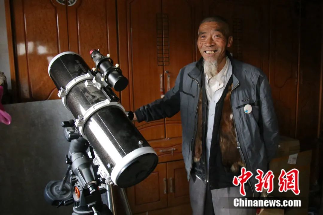 七旬农民深山自建“天文台” 他的眼中是“星辰大海”