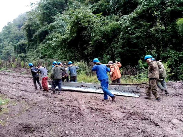 破“四难”青藏高原“远征军”出征贵州