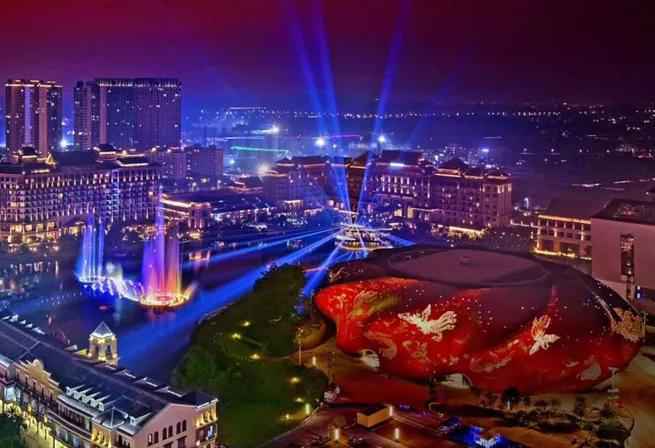 广州又一建筑“丑”出边际笑死了!看完效果图我怒了...
