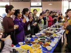 妈妈参加同学聚会带上儿子,结束后却被踢出同学群