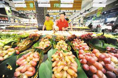消费渐趋理性:商品消费增速放慢服务消费支出增长