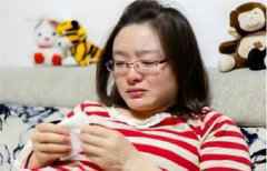 孕妇上完厕所记得瞅瞅内裤,对照三种情况,或许是胎儿在求救