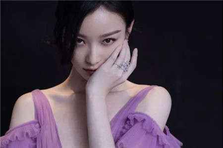 1551775544175344.jpg 女明星变白有小技巧,这三件事情让女生美白更容易