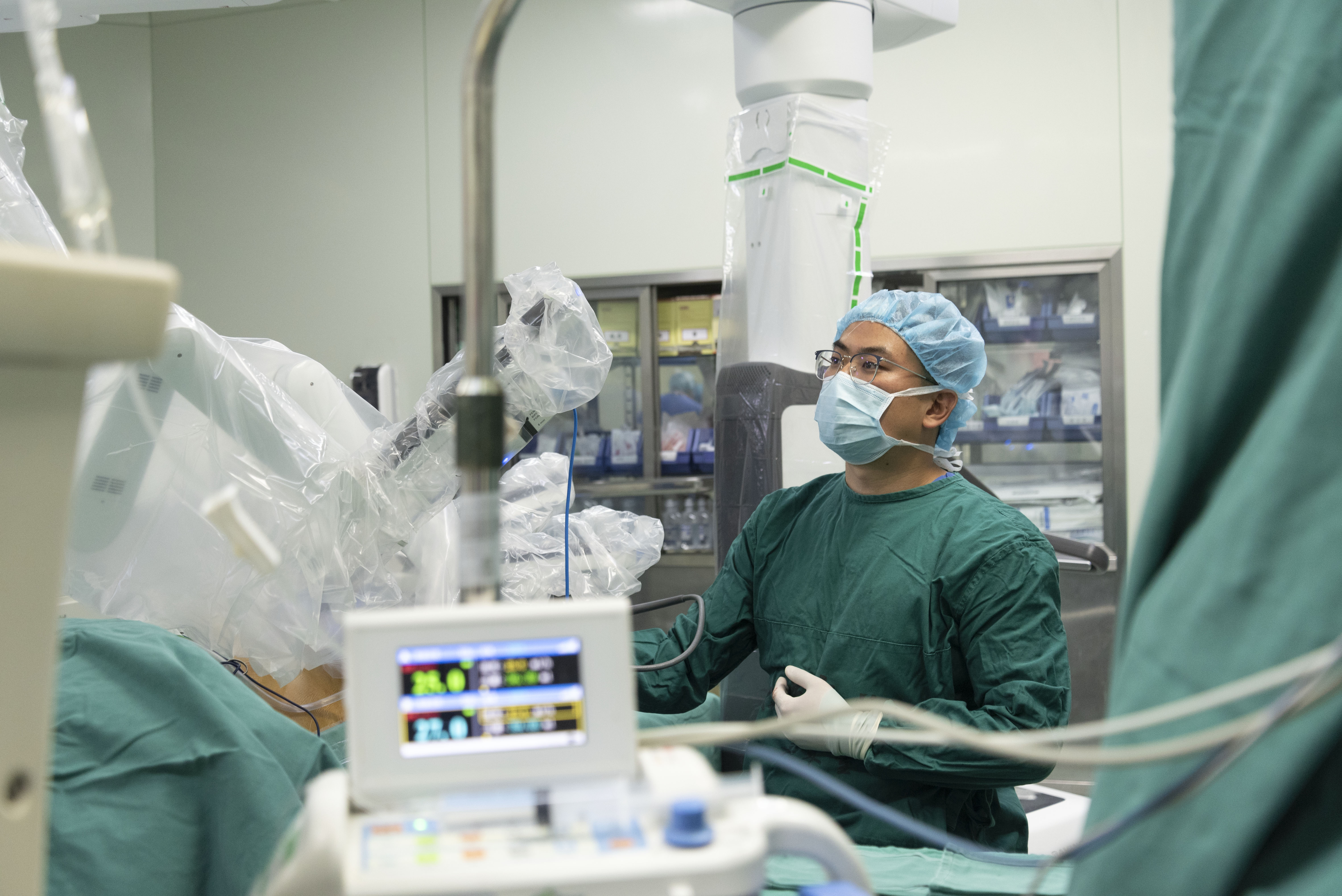 宁夏成立首个机器人微创手术中心