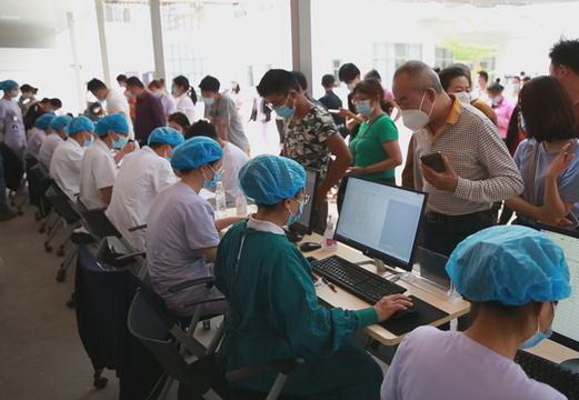 云南瑞丽：截至4月4日累计接种12万剂新冠肺炎疫苗
