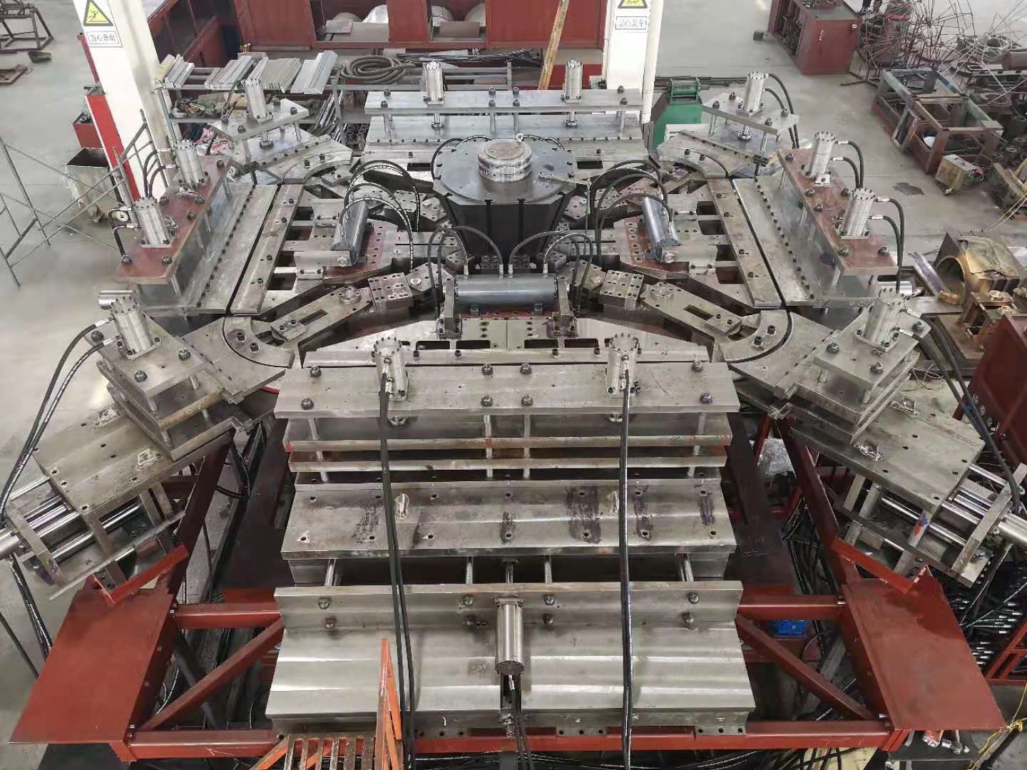 ITER重要部件杜瓦超大矩形波纹管研制成功进入量产