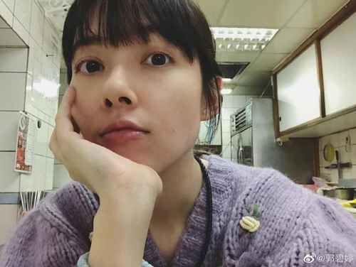 郭碧婷晒新发型 素颜肌肤成焦点!