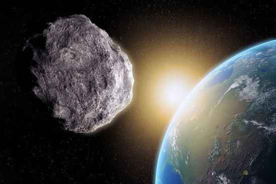 有惊无险!直径达1公里的小行星与地球擦肩而过
