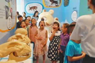  “当喵星人遇上剑齿虎”儿童科普特展上海开幕 专家齐聚探讨科普教育创新形式