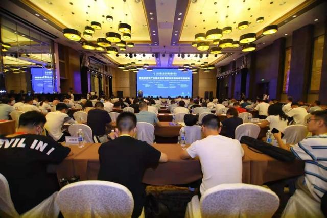  新能源锂电产业高质量发展主题论坛在贵阳举行